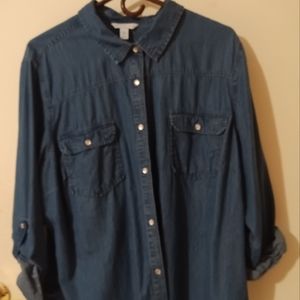 Blue button-down women's shirt size 2X by BOUTIQUE